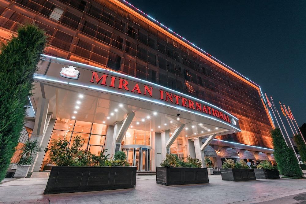 Swissotel Tashkent Exterior photo