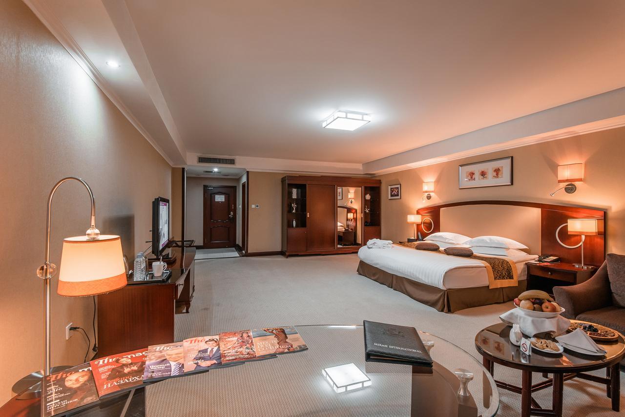 Swissotel Tashkent Exterior photo