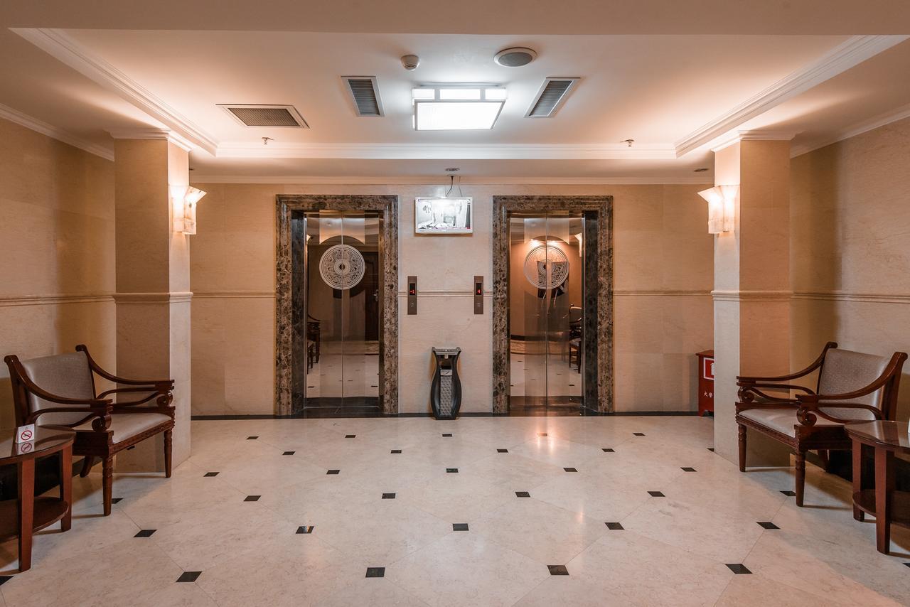 Swissotel Tashkent Exterior photo